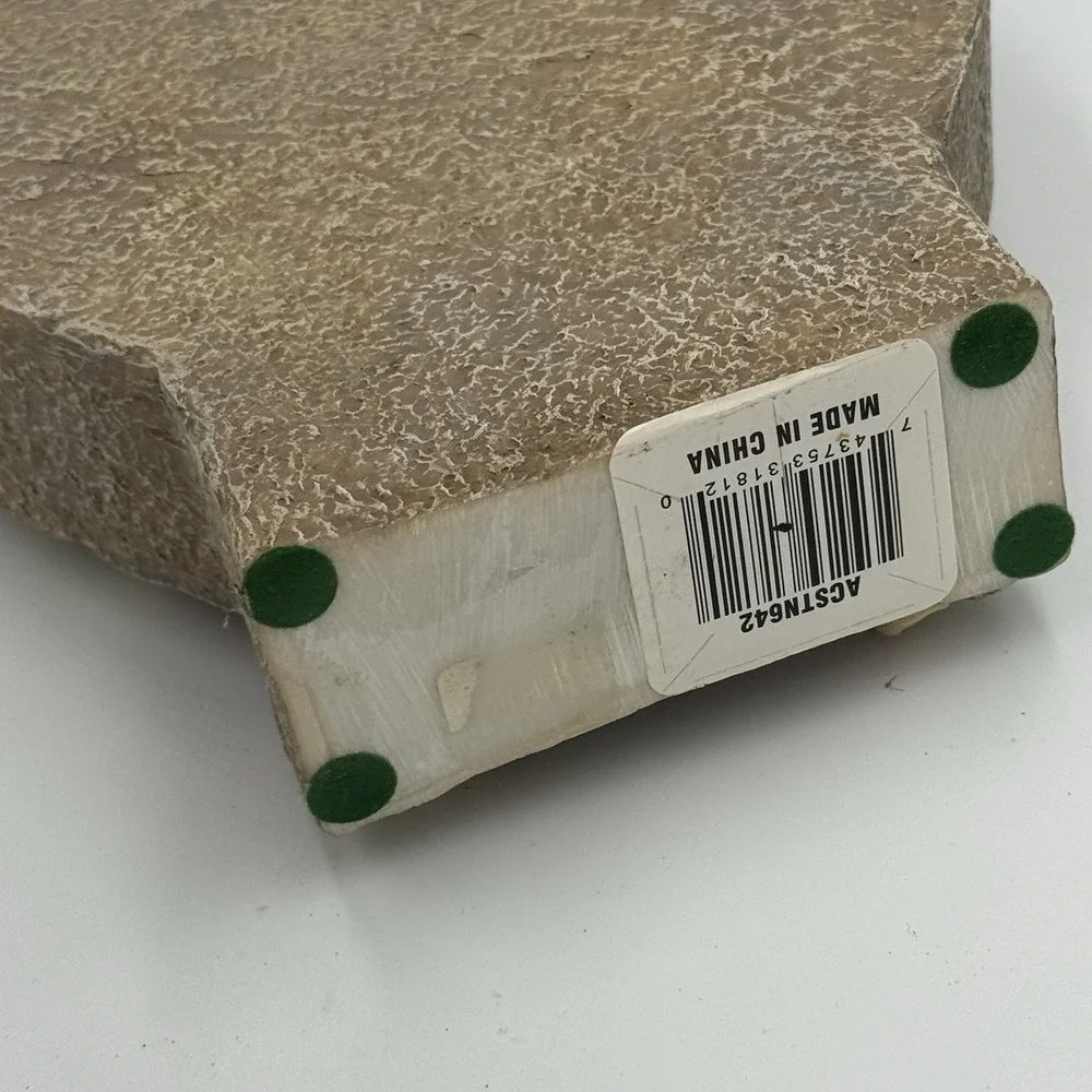 Love Is‎ Heart Shaped Indoor/Outdoor  Decor - Resin?
